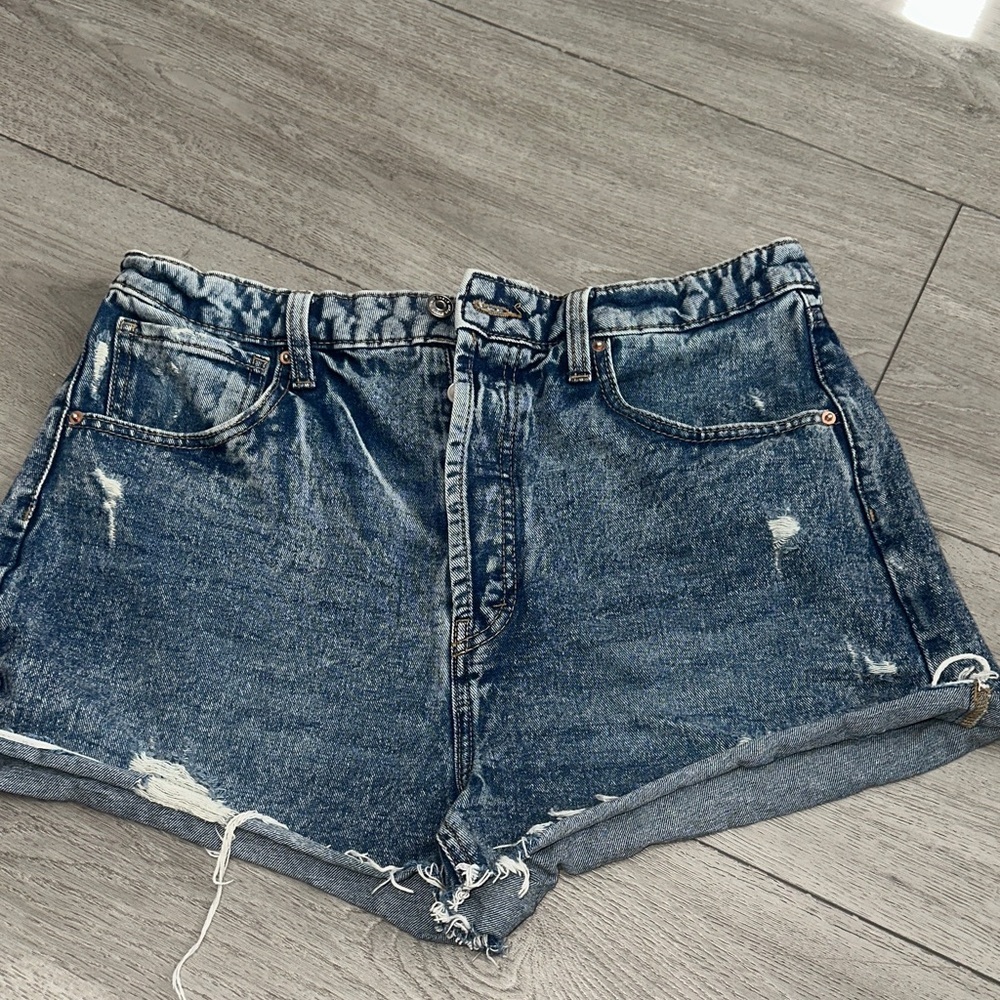 Wild Fable Distressed Blue high rise cut off Shorts Size 14